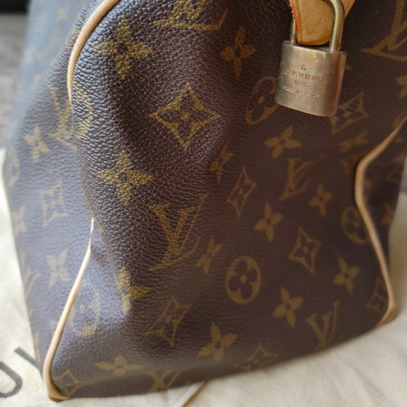Authentic Louis Vuitton speedy 30 - Picture 6 of 9